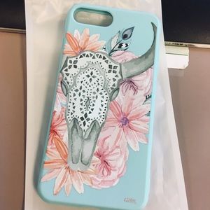 iPhone 6/7/8 Plus Cowskull Case